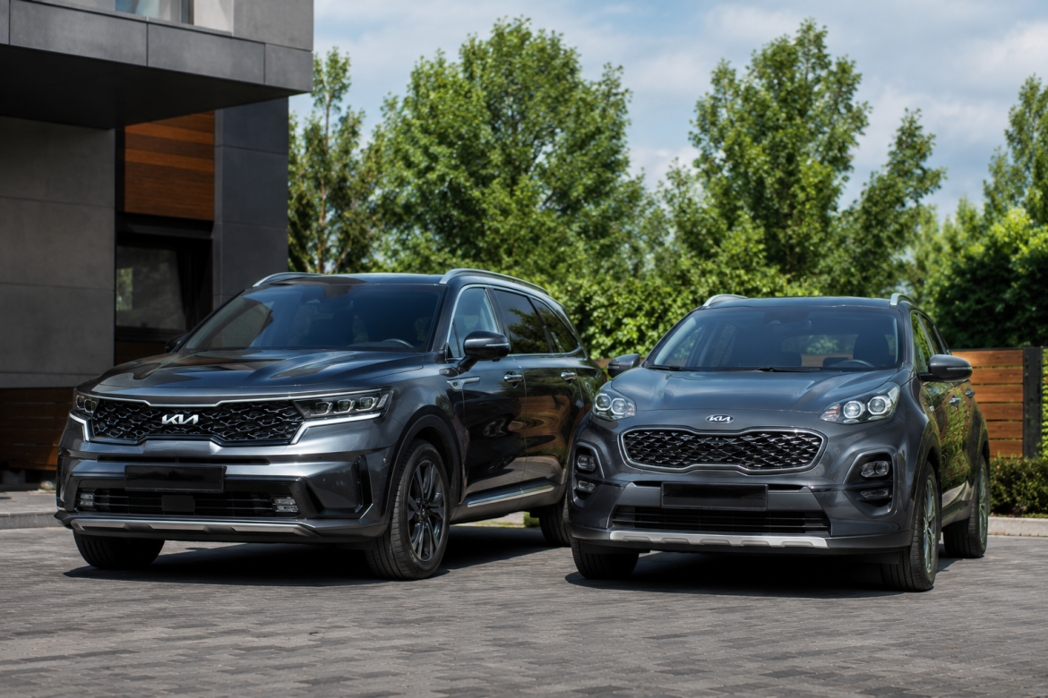Kia Sorento чи Kia Sportage – два кросовери поруч для порівняння
